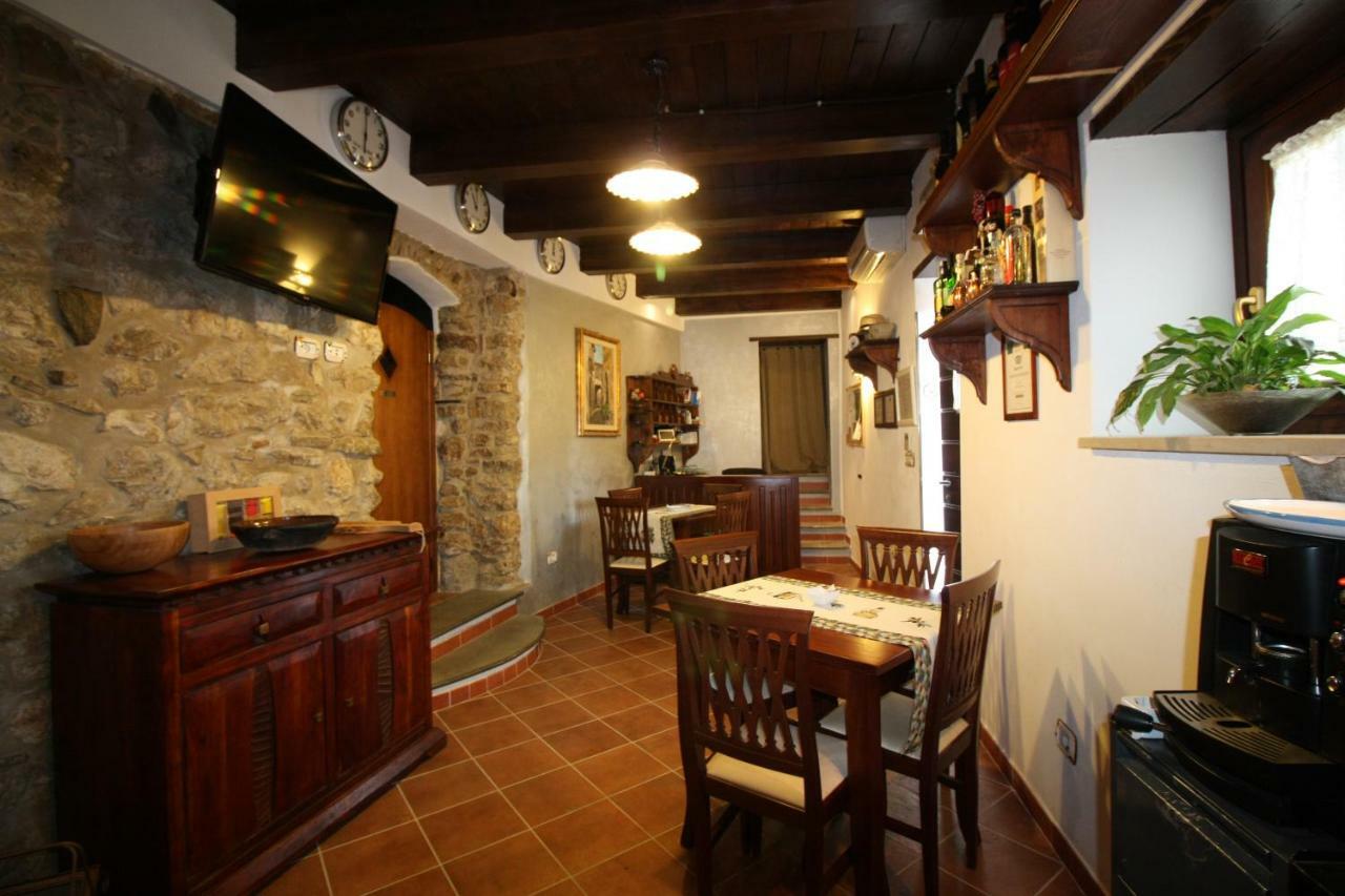 Al Vicolo Del Cilento Bed and Breakfast Felitto Εξωτερικό φωτογραφία